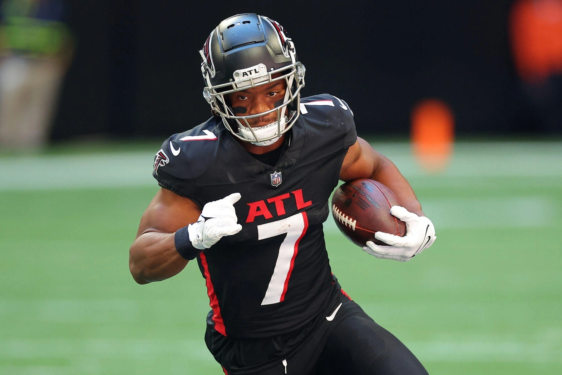 Bijan Robinson Fantasy Names